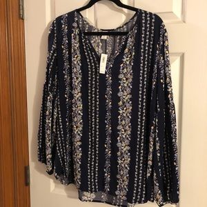 NWT Old Navy floral blouse XL